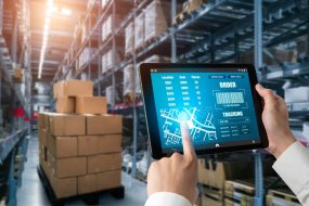 Warehousing solutions, warehousing, logistics warehouse