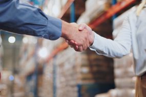 international courier, ship overseas, logistics partner