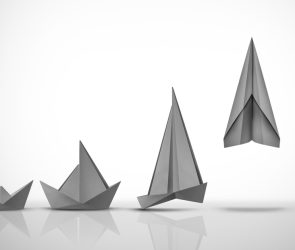 start up success, warehousing strategies