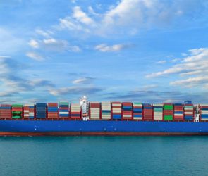 shipping containers_ecommerce_sme
