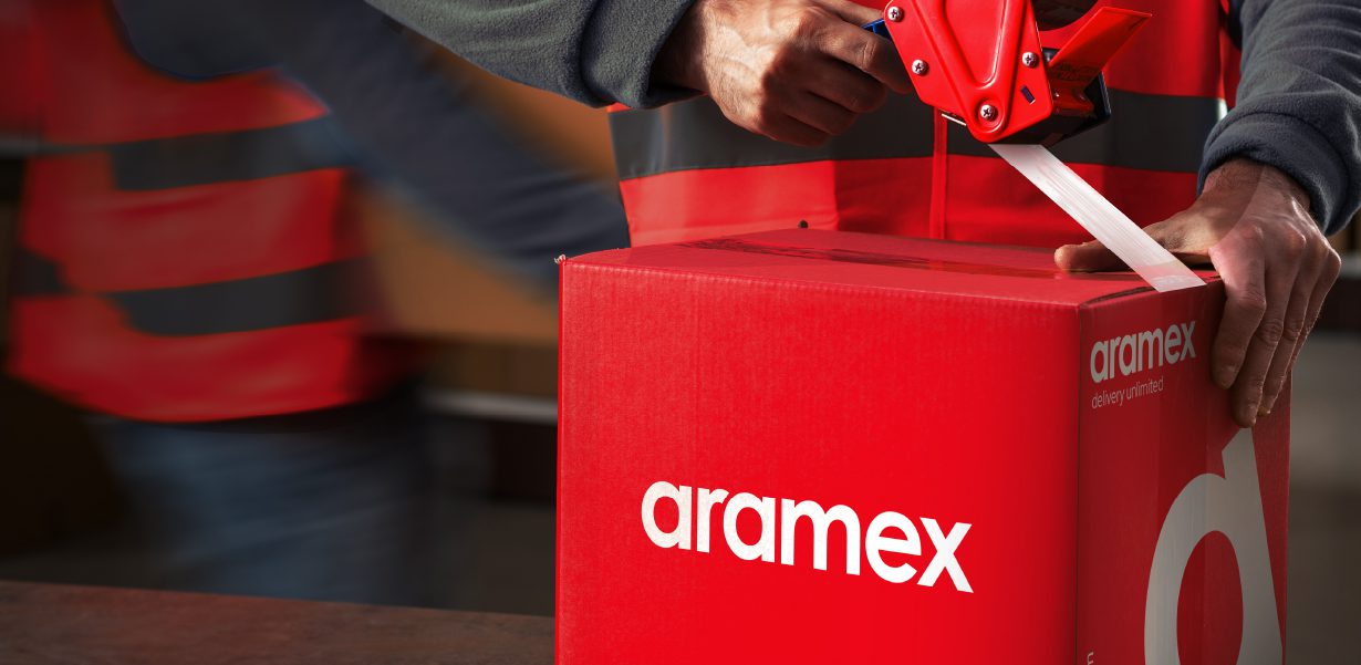 express delivery, sme logistics​, express delivery uae, shipping solutions for small businesses, Aramex