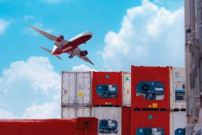 Air freight, air cargo, global economy , market trends, global trade